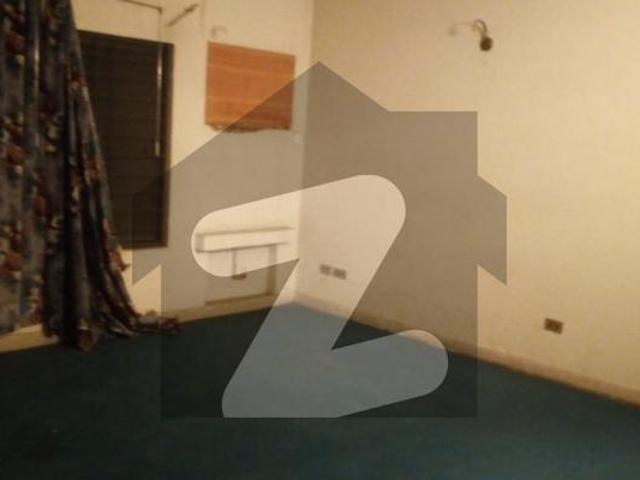 1 Kanal Double Unit Full House Is Available For Rent In Dha Phase 3 Near McDonald's Y Block DHA Phase 3 Block X