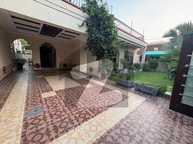 1 Kanal Double Unit House For Rent In DHA Phase 1 Lahore