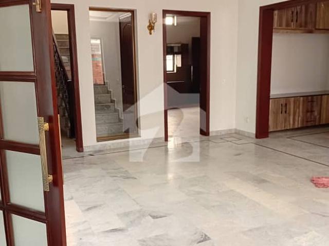 1 Kanal Double Storey House For Rent In Sarwar Road Cantt
