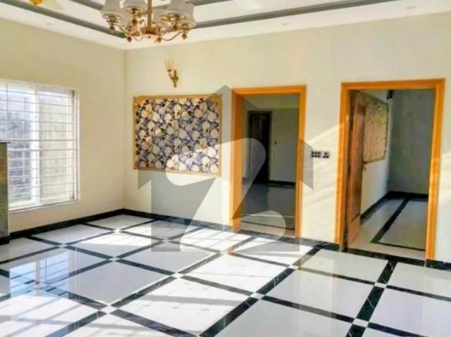 Kanal Slightly Used Owner Build House For Sale PGECHS Phase 2
