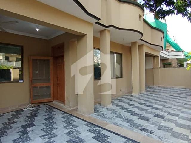1 Kanal Double Storey House Is Available For Sale