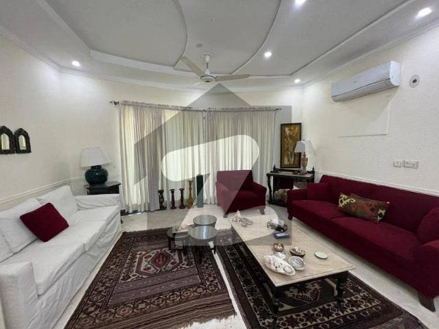 1 Kanal Elegant And Fully Maintained Super Hot Located Bungalow Is Available In The Best Block Of DHA Lahore