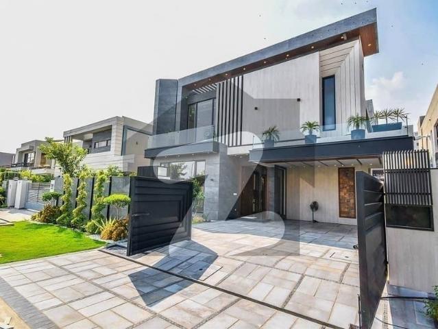 1 kanal elegant and fully maintained super hot located bungalow is available in the best block of dha phase 7 lahore