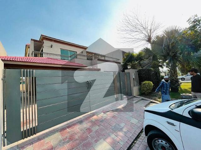1 kanal elegant and fully maintained super hot located bungalow is available in the best block of phase 5 dha lahore