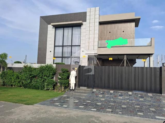 1 kanal elegant and semi furnished super hot located bungalow is available in the best block of dha lahore