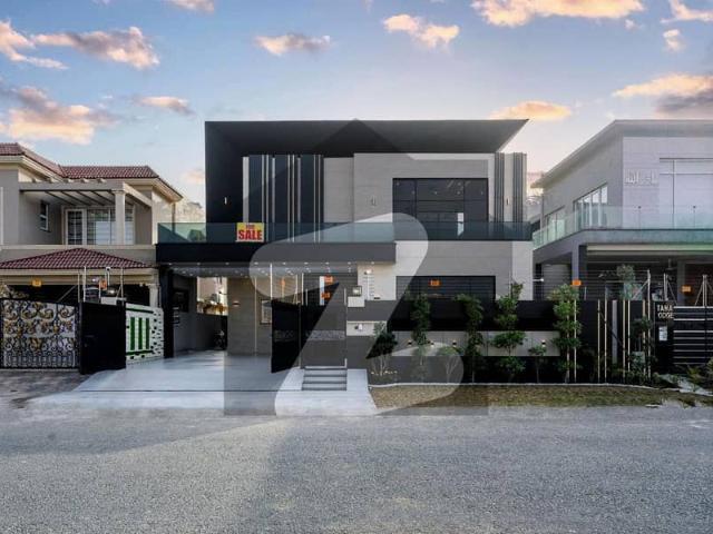 1 kanal elegant and semi furnished super hot located bungalow is available in the best block of dha lahore