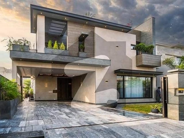 1 Kanal Elegant & Fully Maintained Bungalow for Sale in DHA Phase 8 U Block Lahore | Prime Location | Hot Deal