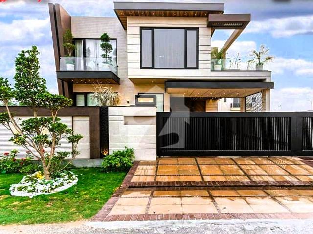 1 Kanal Fully Furnished With Full Basement House for Sale Prime Location