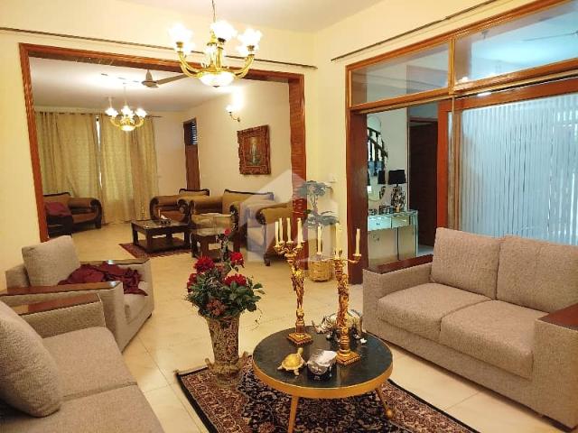 1 Kanal Fully Furnished House Available For Rent In F10