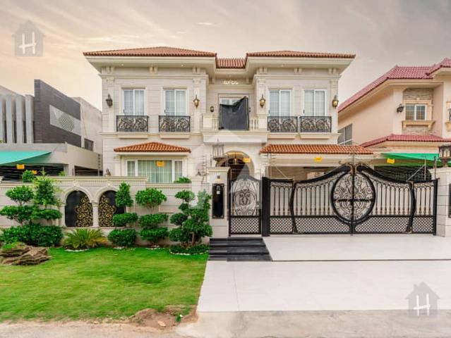 1 Kanal Fully Furnished Spanish Style Bungalow For Sale 12 KW Solar Near Big Park Near Raya Prime Location DHA Phase 6