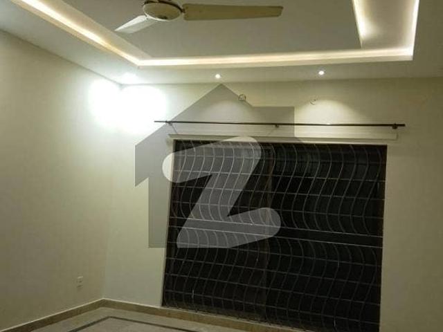 1 Kanal full Basement Super Out House Prime Hot For Sale dha Phase3