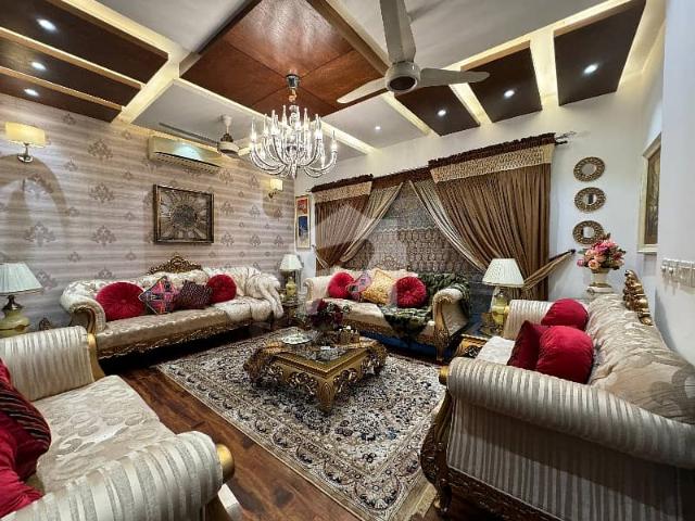 1 Kanal Full Furnished Full Basement Swimming Pool Modern Bungalow For Sale