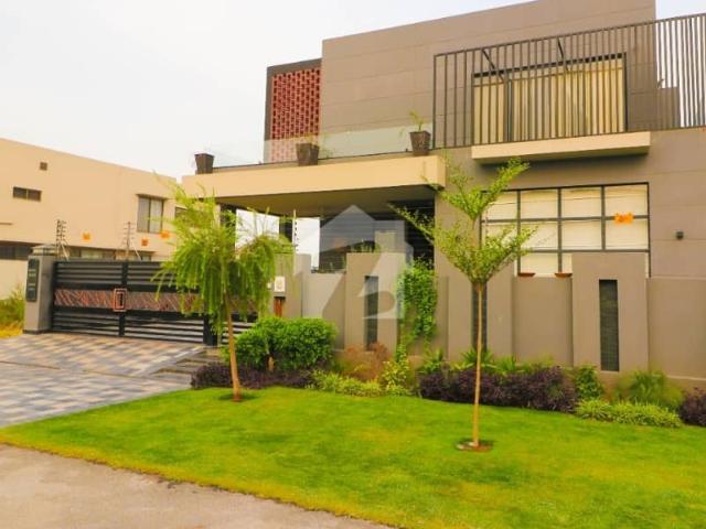 1 Kanal Full Furnished With 15KVA Solar House For Rent Phase 6 DHA Lahore