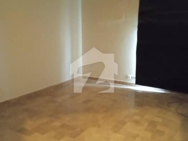 1 Kanal Full House Available For Rent In Main Cantt