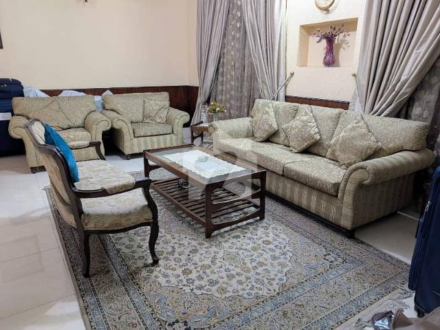 1 kanal full house for rent at ideal location in garden town