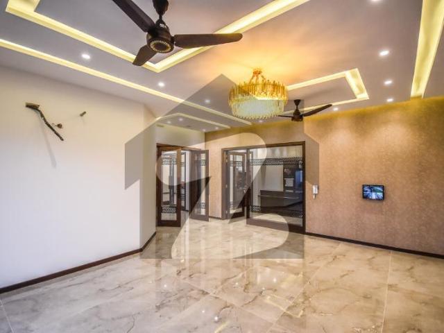 1 kanal full house for rent in dha phase 8 tblock dha phase 8 block t