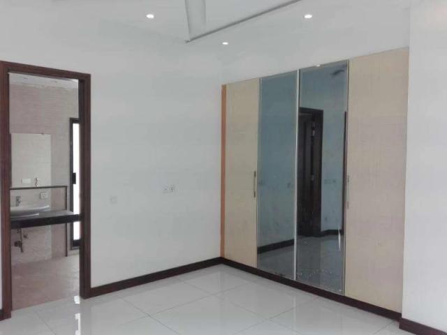 1 kanal full house in DHA pase 3 with beautiful location Lahore DHA City ID 49379