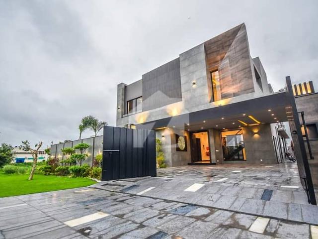 1 Kanal Full House Modern Design For Rent In DHA Phase 7 Lahore