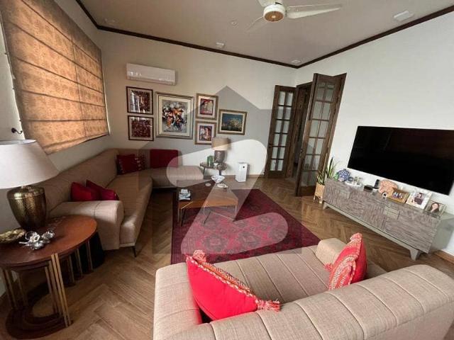 1 Kanal Furnished Designer Villa In Gulberg Residencia Islamabad: Solar, Open Basement &Amp  Unique Fresco Art
