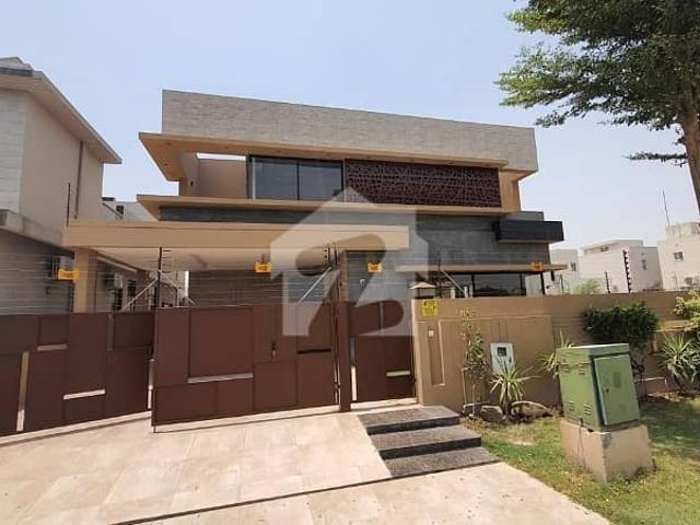 1 Kanal Furnished Elegant Designer Bungalow Phase 4