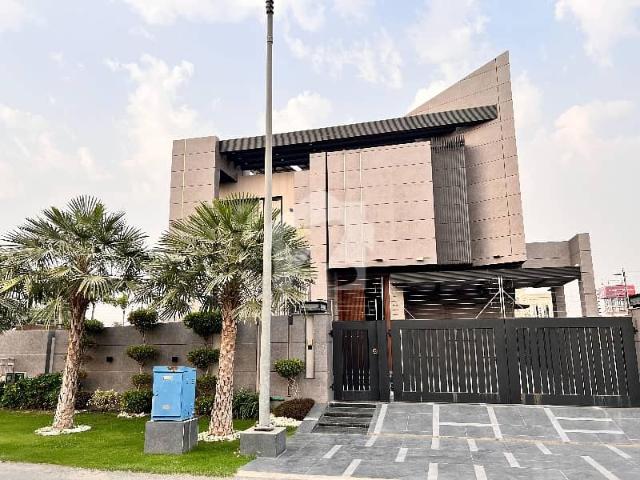 1 Kanal Furnished Elegant Designer Bungalow Phase 5