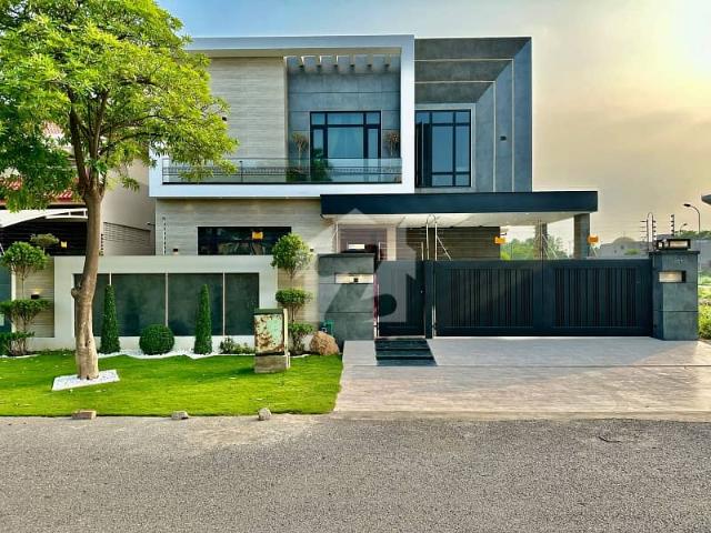 1 Kanal Furnished Elegant Designer Bungalow Phase 5