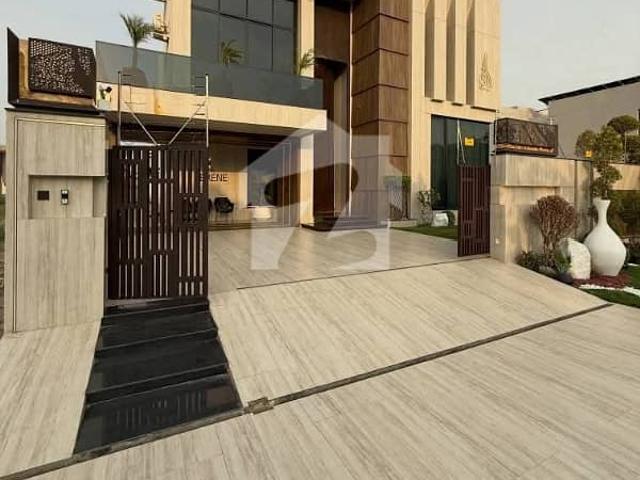 1 Kanal Furnished Elegant Designer Bungalow Phase 6