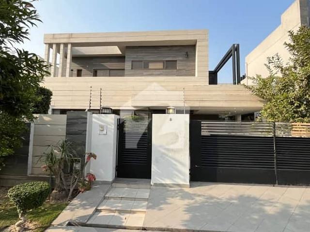 1 Kanal Furnished Elegant Designer Bungalow Phase 6