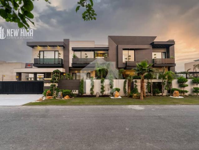 1 kanal furnished house + 1 kanal lawn