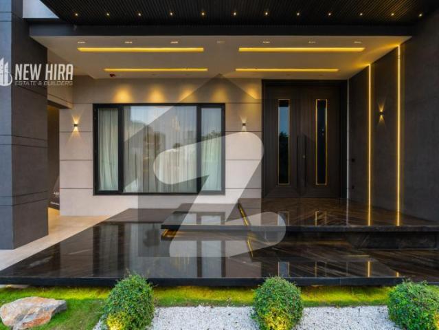1 kanal furnished house + 1 kanal lawn dha phase 7