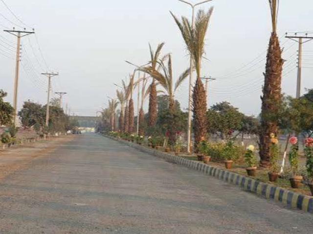 1 kanal facing park plot for sale in Government Officers Society Lahore Govt Officers Housing Society ID 61969