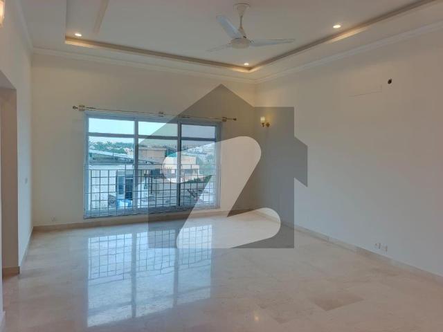1 Kanal Ground And Basement Proper 5 Bedrooms With Separate Entrance DHA Phase 1 Sector A