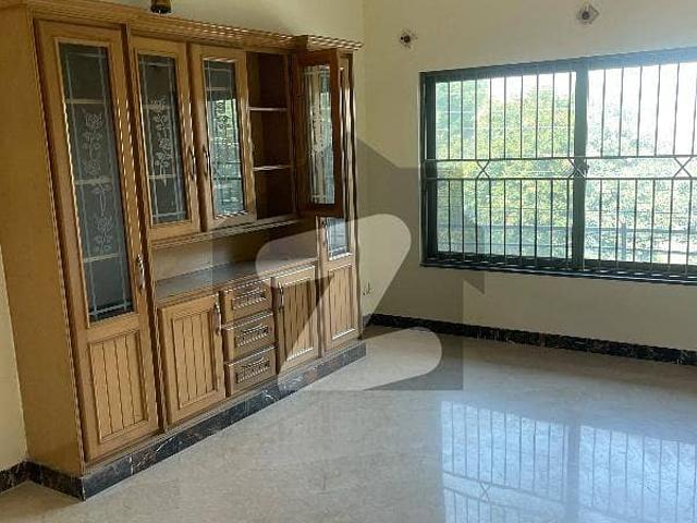 3bed Tile Floor Ground Portion For Rent In Pak Town