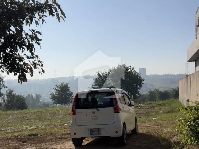 1 Kanal Heighted Plot with Lifetime View Near Main Gate & Future World School, DHA Phase 5 Sector A