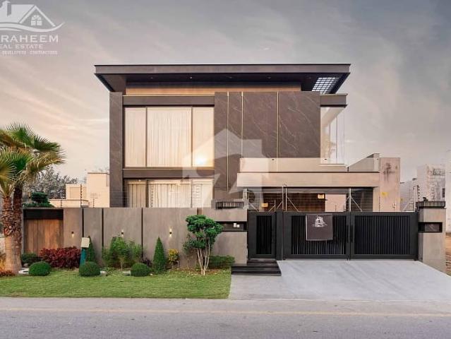 1 kanal home theatre bungalow near mcdonalds top location
