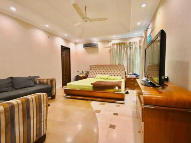 1 Kanal Hot Location 6 Years Used Full Furnished House Available For S Lahore DHA Phase 4 ID 77177