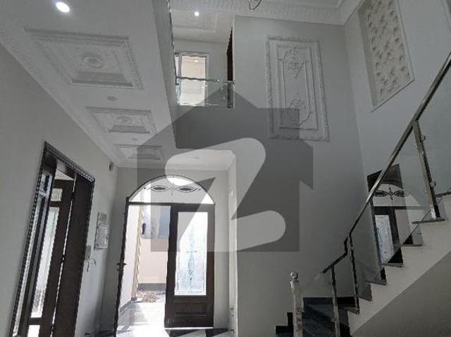 1 Kanal House Available For Sale DHA Multan M Sector Near Park DHA Phase 1 Sector M Block 1