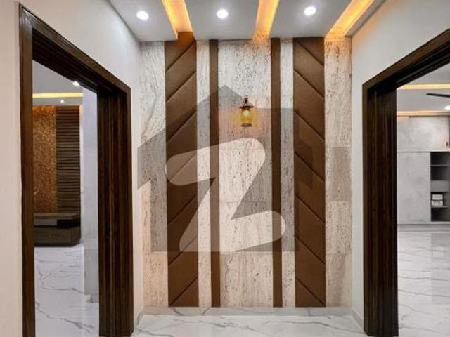 1 Kanal House Available For Sale In Bahria Town Phase 4