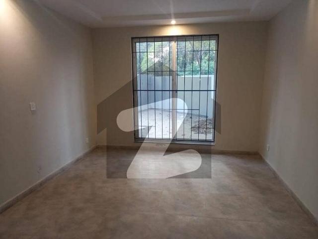 1 Kanal House Available For Rent In Model Town For Residence and Office