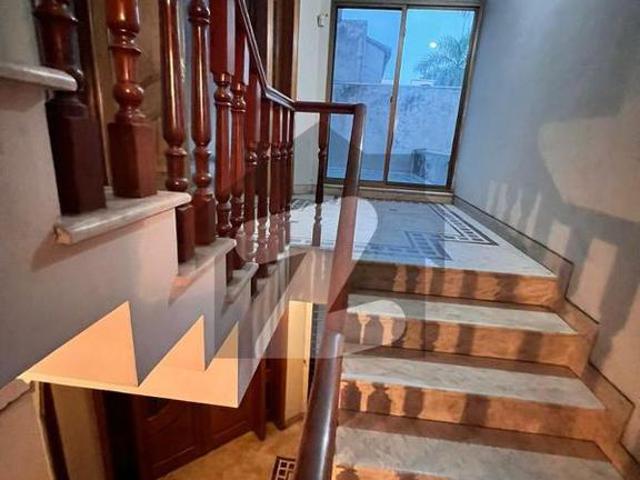 1 Kanal House Available For Rent Office Use In Gulberg. 3