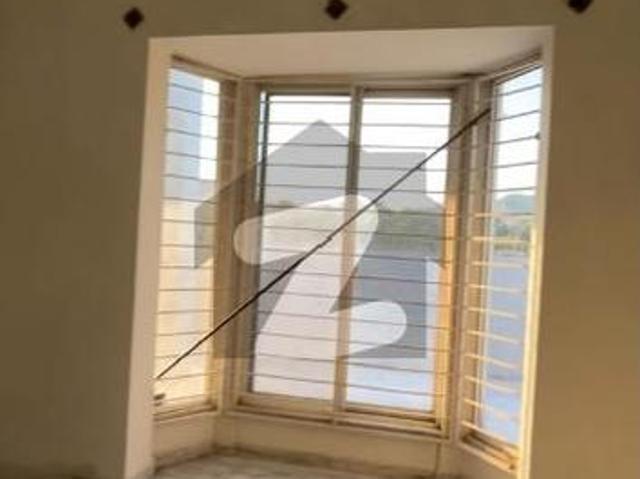 1 Kanal House For Rent B 17