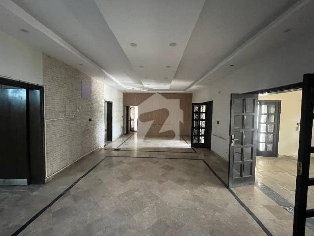 1 Kanal House For Rent In, Model Town Extension Ideal For Silent Office