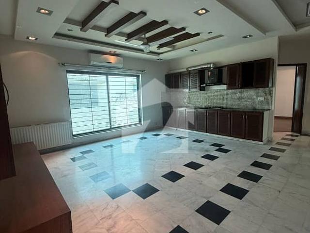 1 Kanal House For Rent In Cantt | Ideal For Family & Silent Office