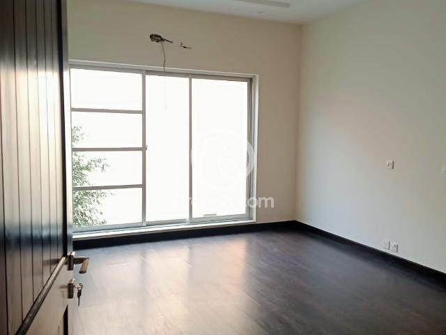 1 Kanal House for Rent