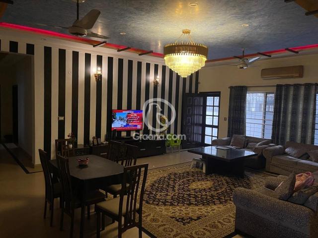 1 Kanal House for Rent