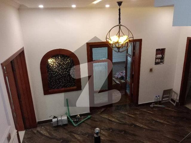 1 Kanal House For Rent