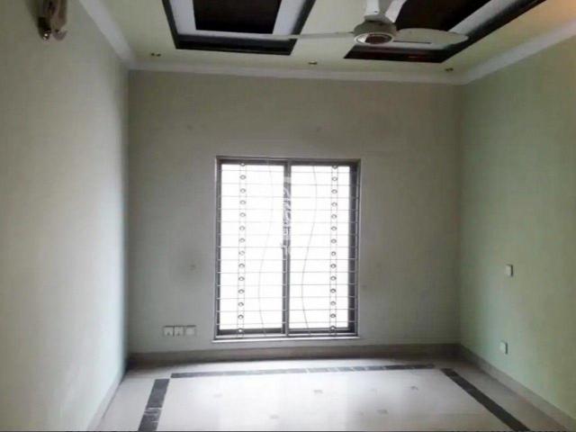 1 Kanal House for Rent