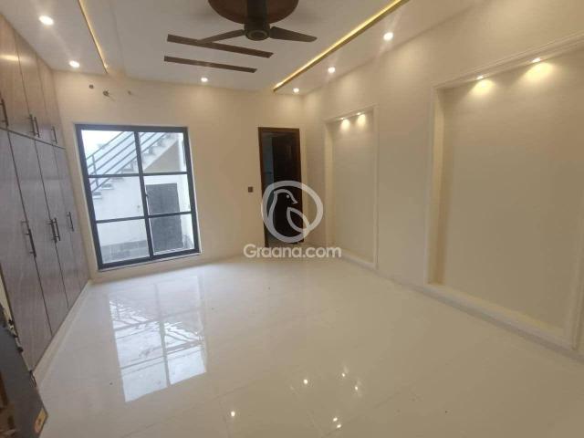 1 Kanal House for Rent