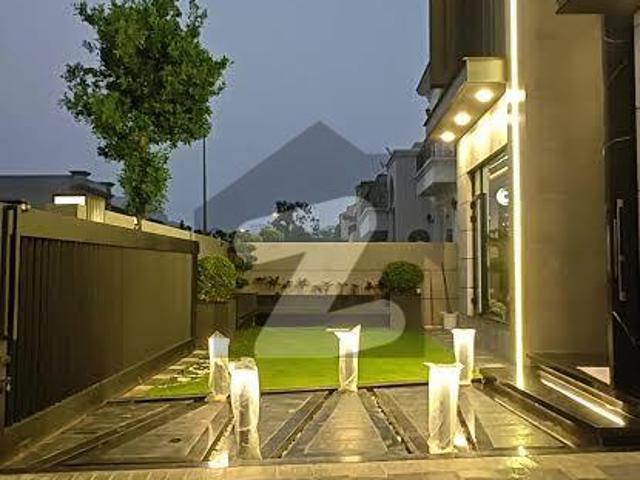 1 Kanal House for Sale | Basement + Solar System + 10 Marla Garden Bahria Town Rafi Block