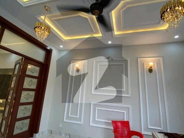 1 Kanal House For sale In Beautiful Top City 1